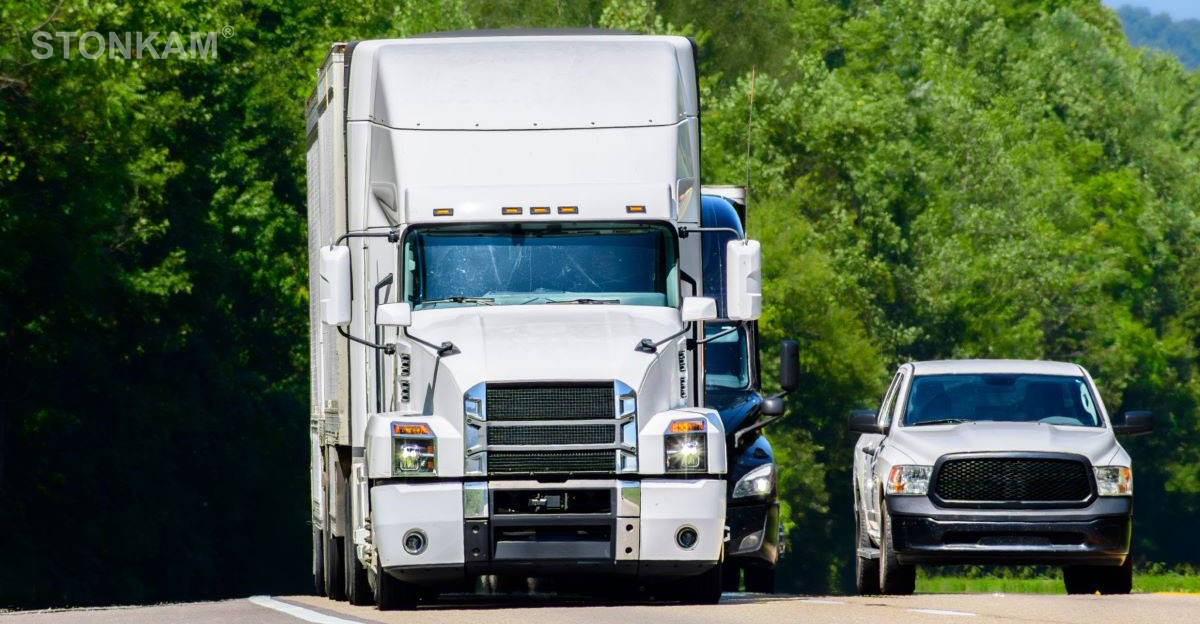 How Can STONKAM Truck Camera System Improve Blind Spot Safety and Support UN ECE R151 Compliance?